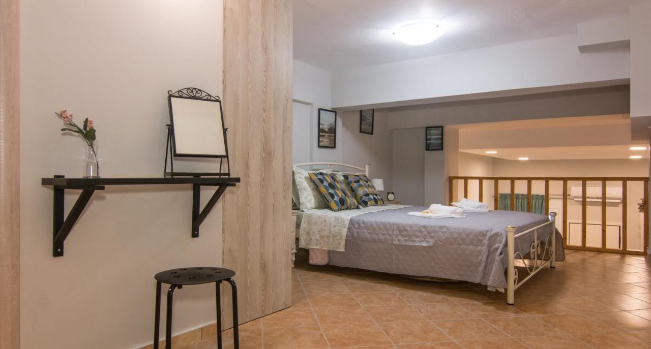 Апартаменти Loft Renovated Flat 5' From The Old Town Corfu Corfu  Екстер'єр фото