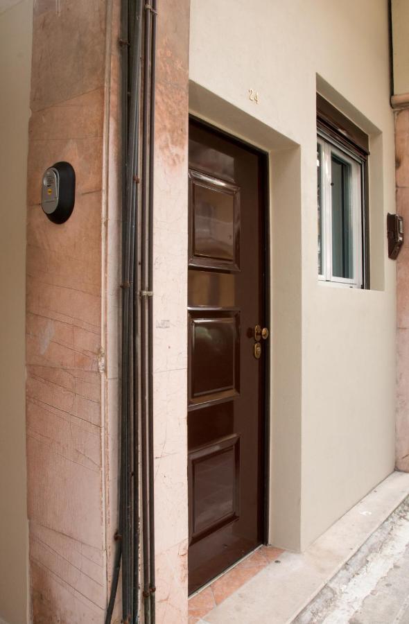 Апартаменти Loft Renovated Flat 5' From The Old Town Corfu Corfu  Екстер'єр фото